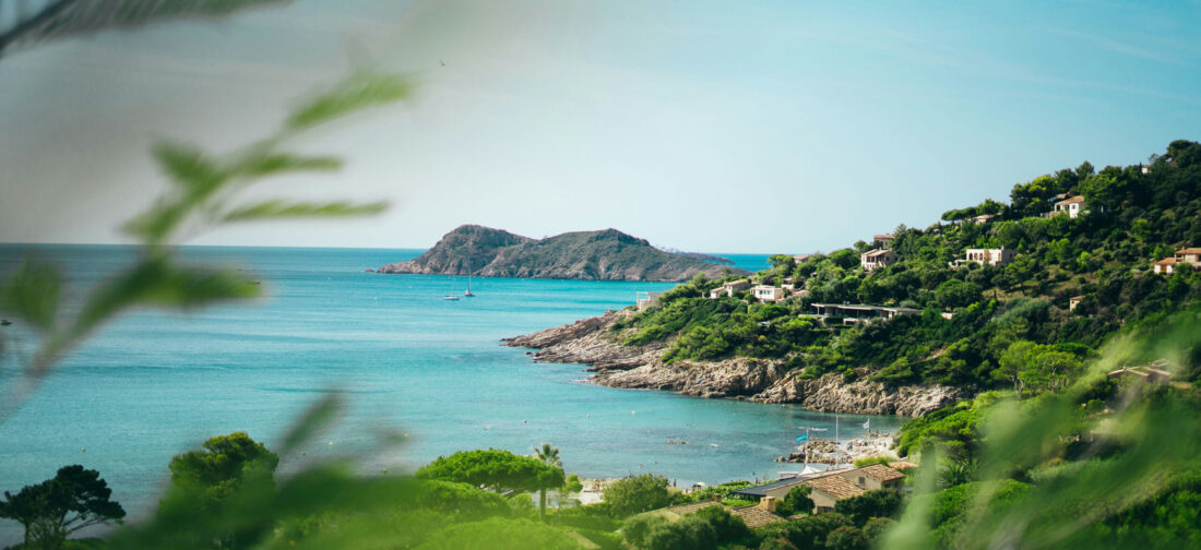 The Ultimate Holiday Packing List