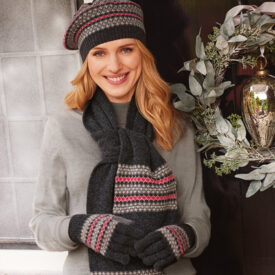 A touch of traditional knitted elegance