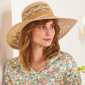 Look forward to Summer 2022 with our new issue