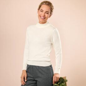 Cosy Up This Christmas With Cotswold Collections