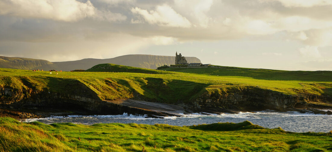 Donegal Tweed: The Timeless Allure of Ireland's Iconic Fabric