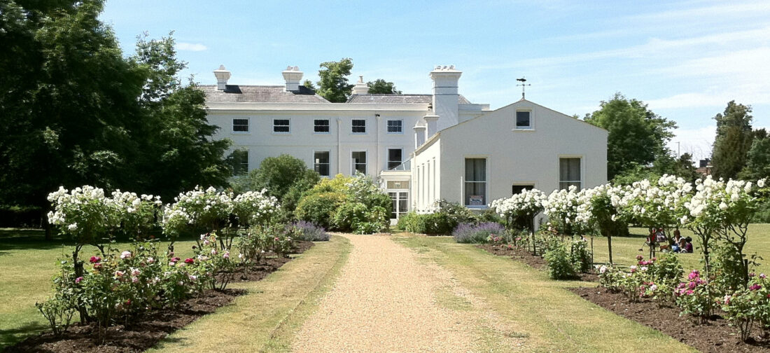 Skirt Weather Returns: Step Out in Style