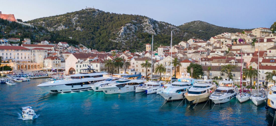 Summer Skirts: Prints, Comfort, and Timeless Style